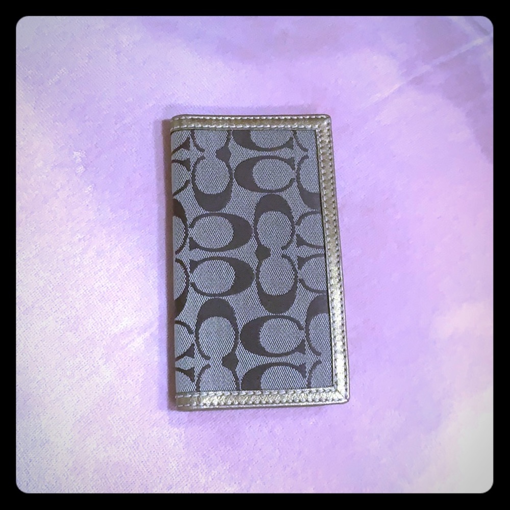 ⭐️coach wallet ⭐️